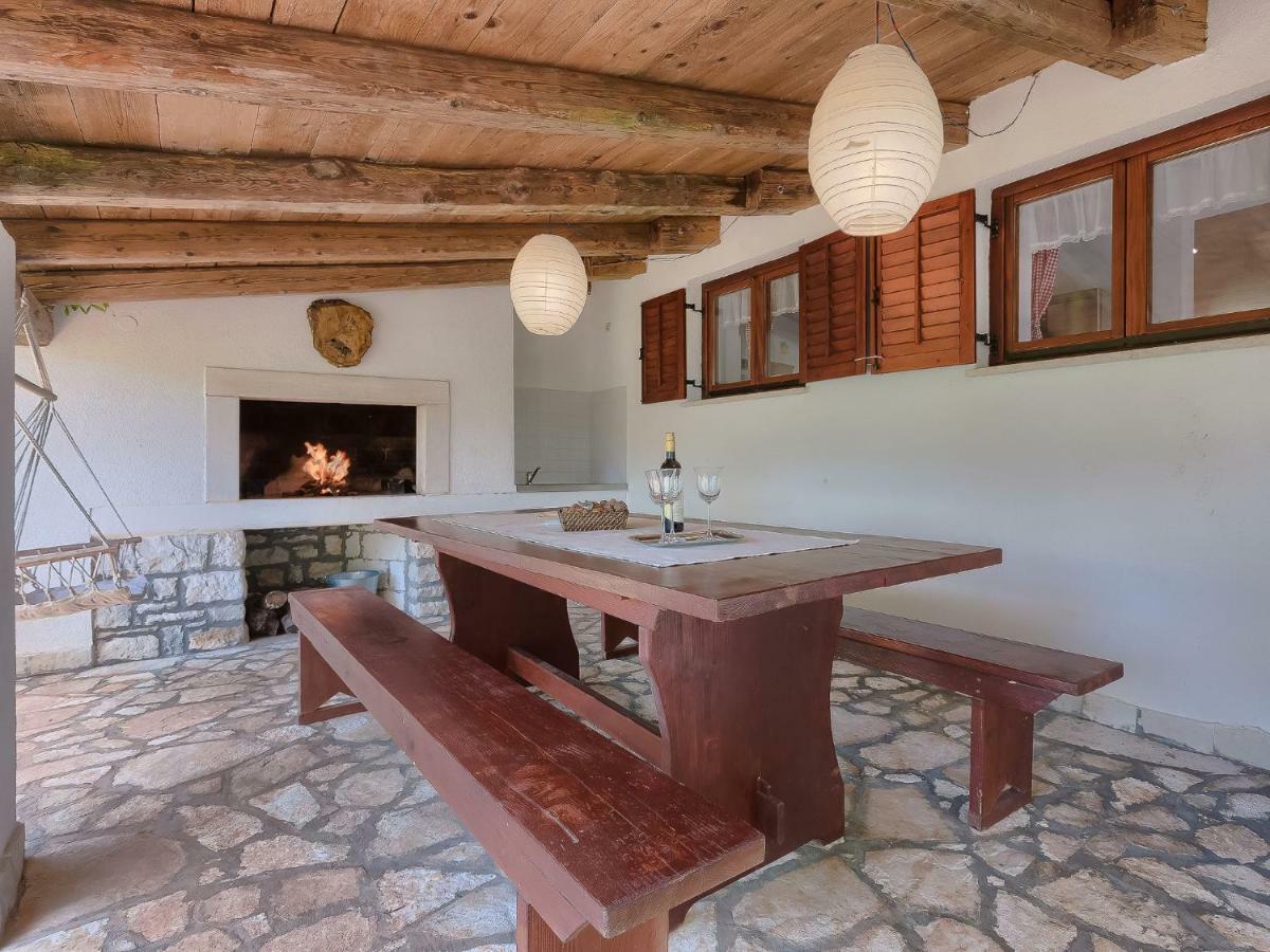 Holiday Home Country House D&D By Interhome Pula Exterior photo