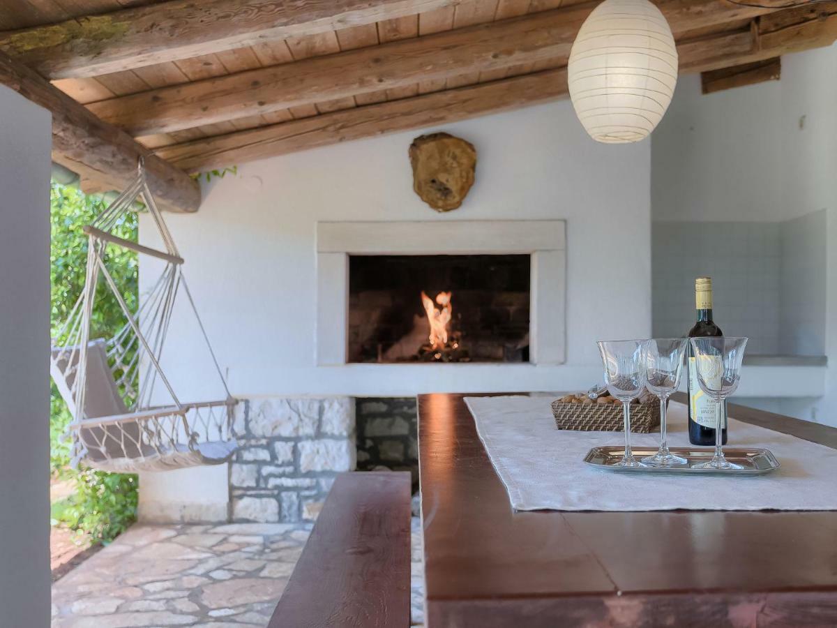 Holiday Home Country House D&D By Interhome Pula Exterior photo